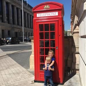 Meet your Posher, Elizabeth